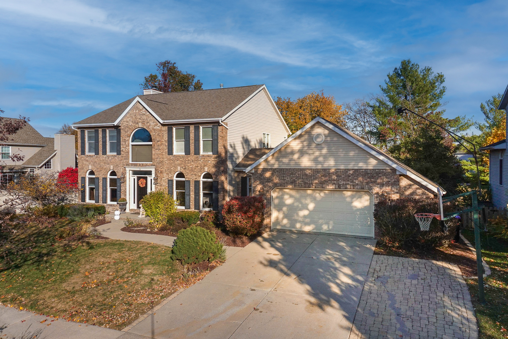 13 Red Stone Court, Bloomington, IL 61704