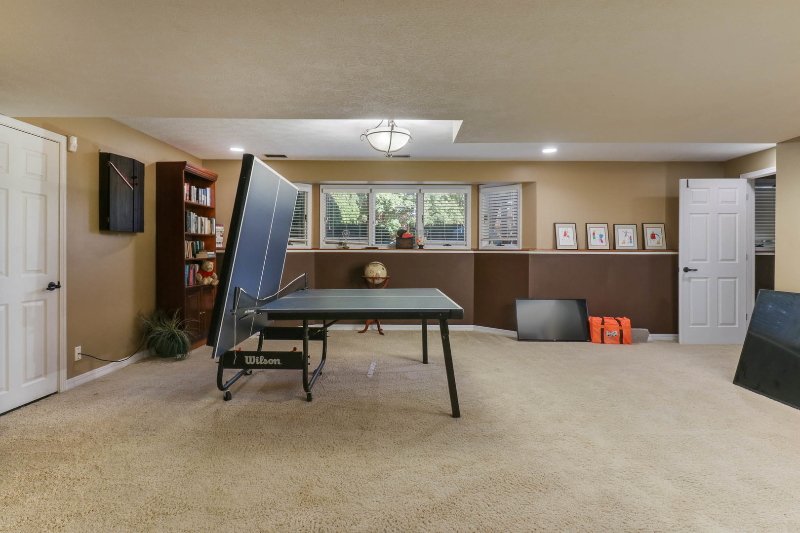 13 Red Stone Court, Bloomington, IL 61704