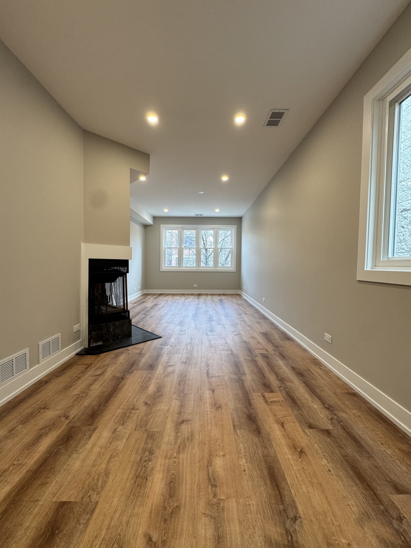 1506 N Bosworth Avenue #1, Chicago, IL 60642