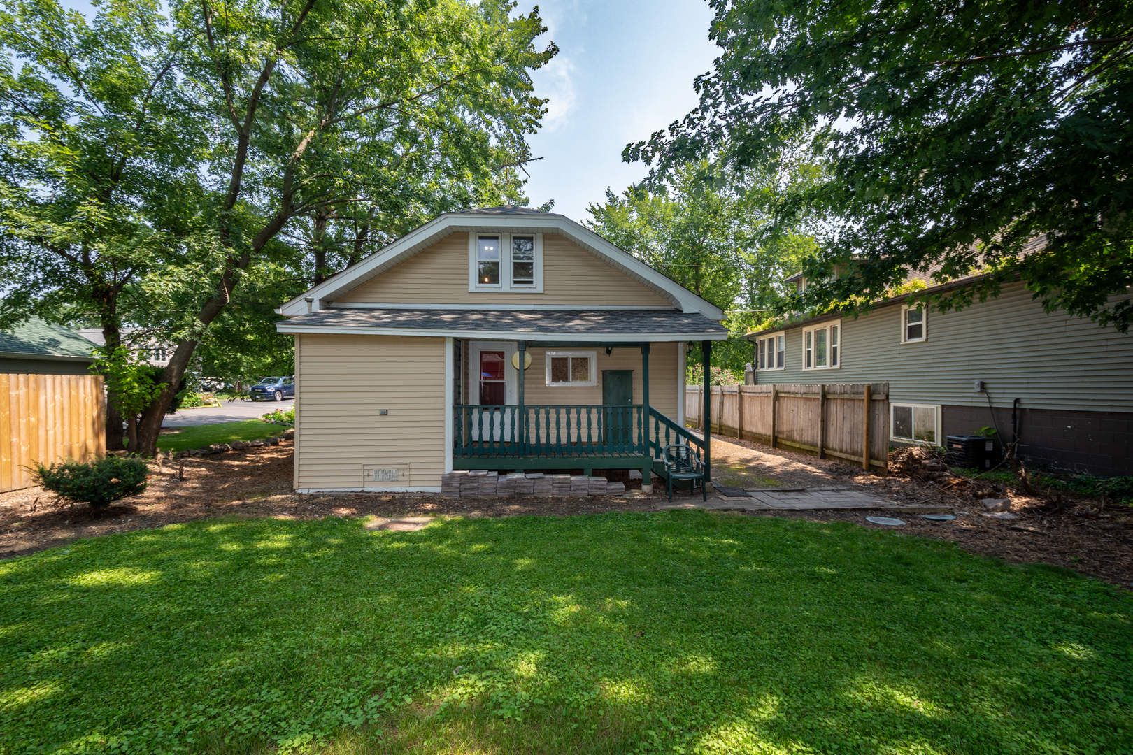 40276 N Shady Lane, Antioch, IL 60002
