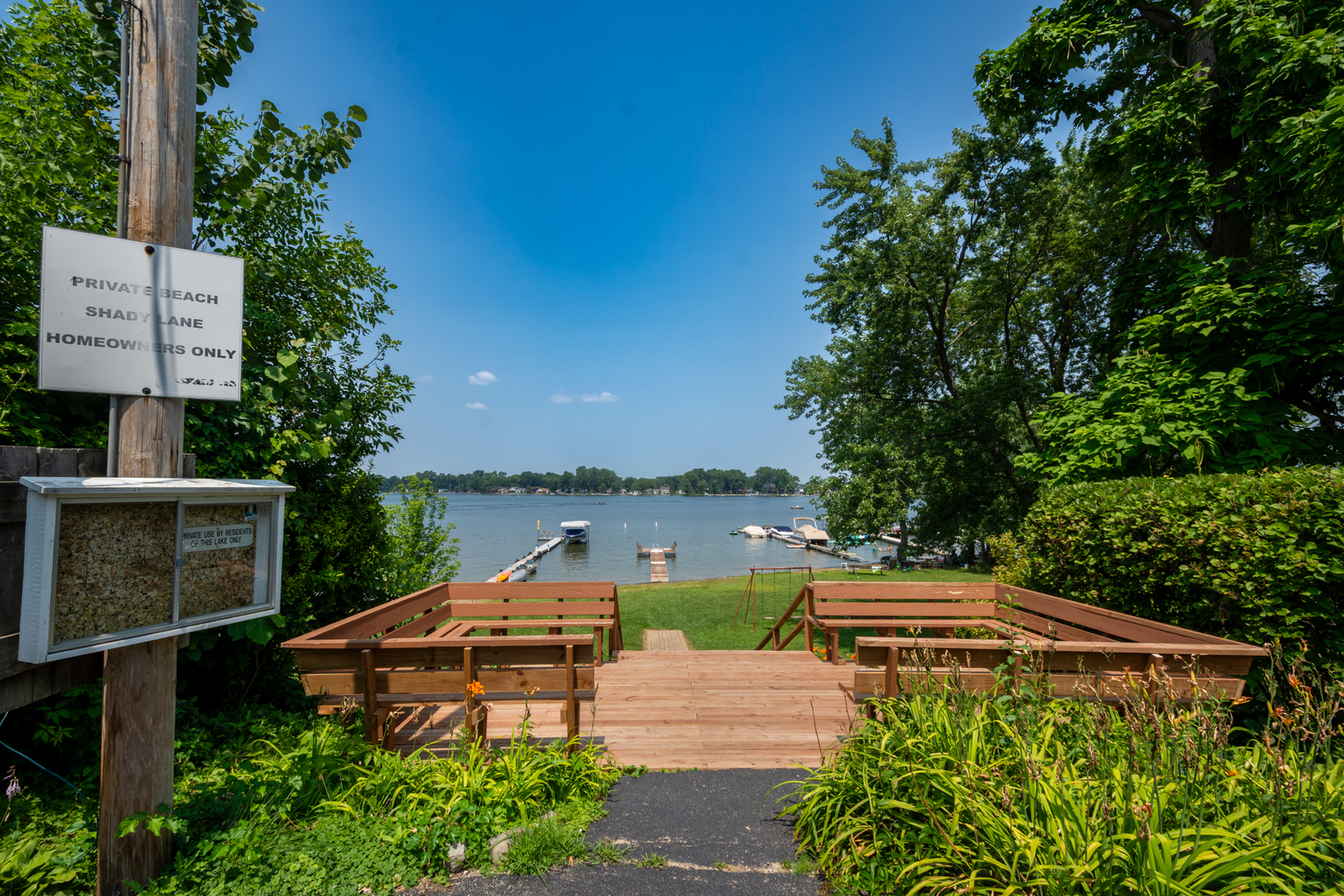 40276 N Shady Lane, Antioch, IL 60002