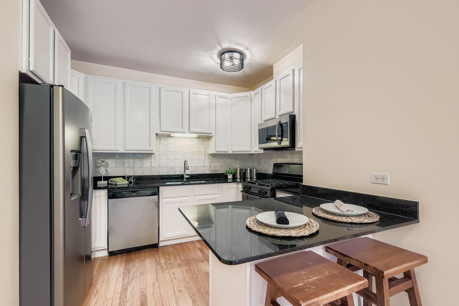 7711 N MARSHFIELD Avenue #1, Chicago, IL 60626