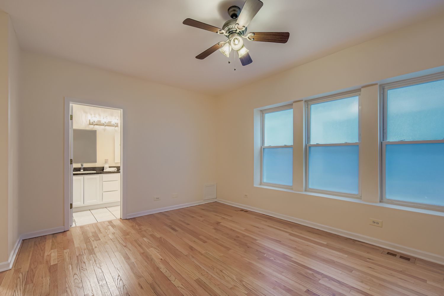 7711 N MARSHFIELD Avenue #1, Chicago, IL 60626