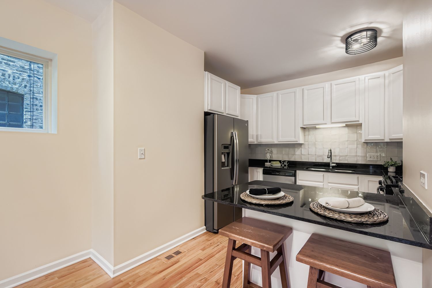 7711 N MARSHFIELD Avenue #1, Chicago, IL 60626