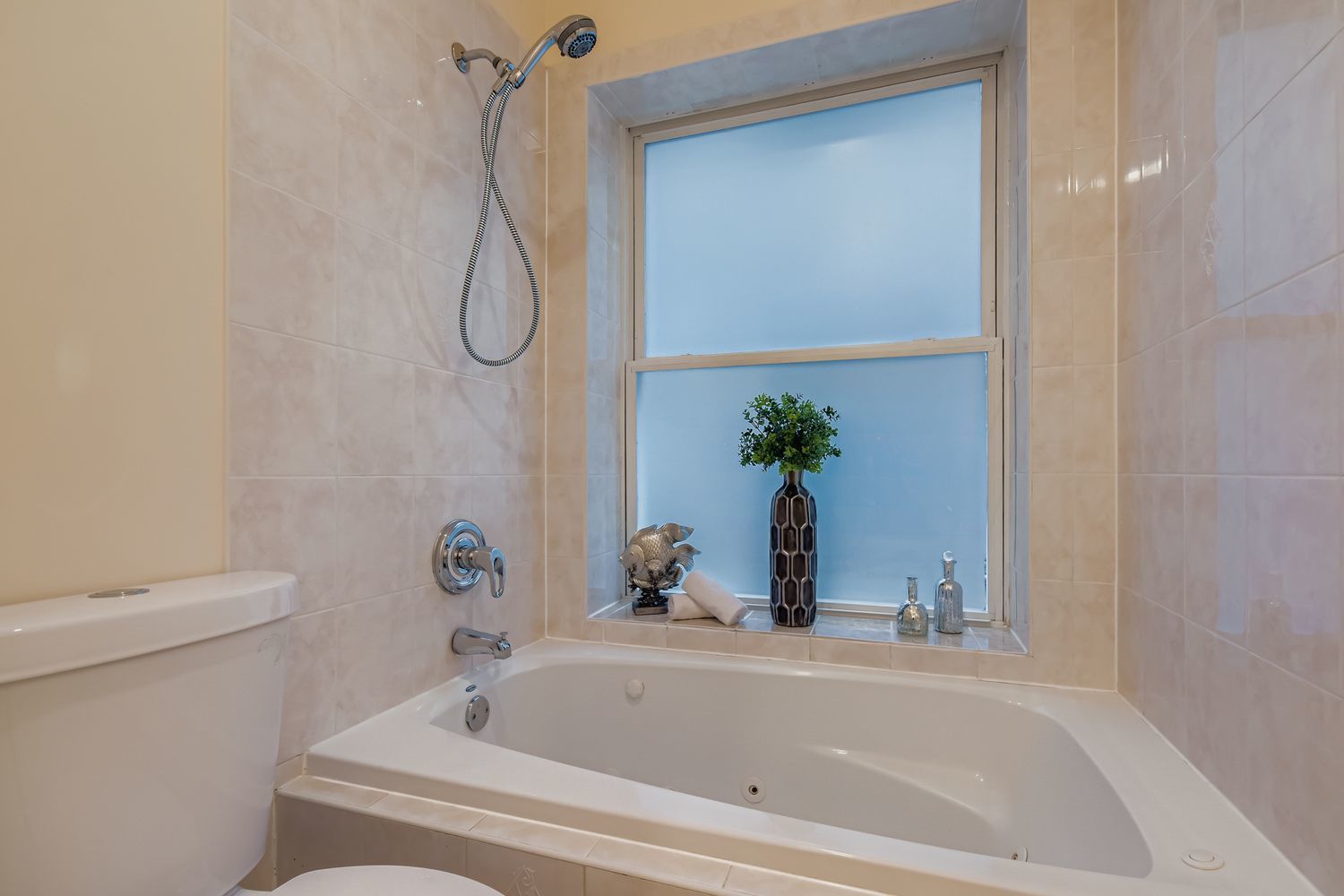 7711 N MARSHFIELD Avenue #1, Chicago, IL 60626