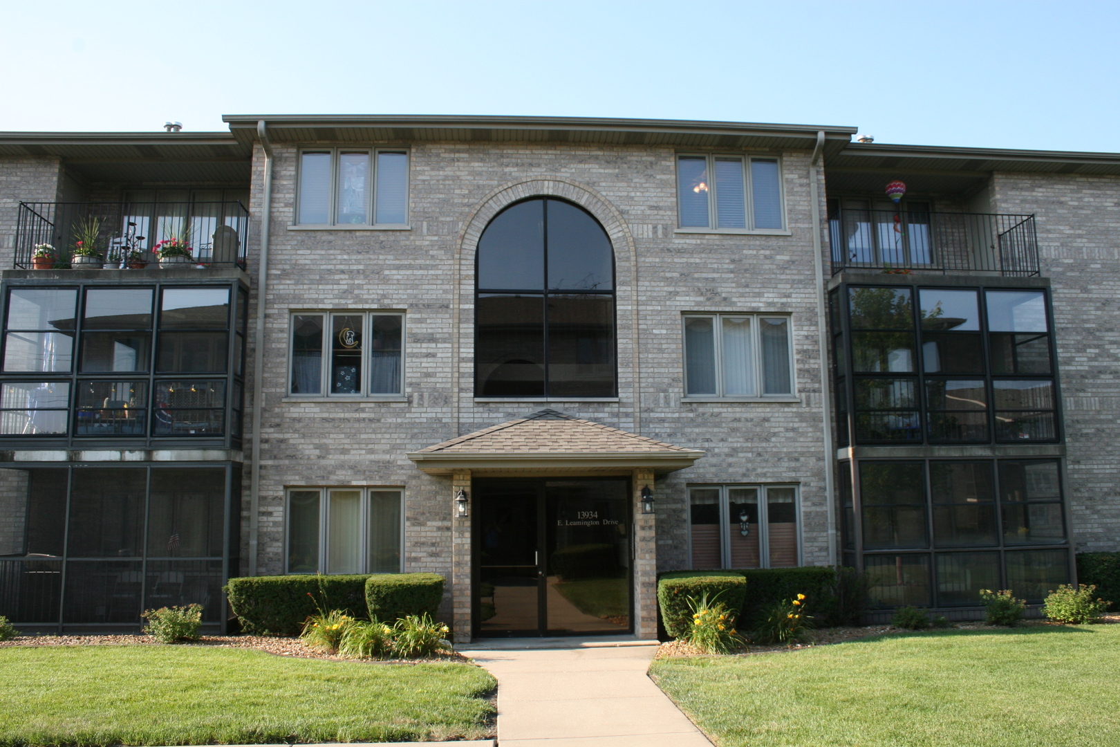 13934 E Leamington Drive #311, Crestwood, IL 60418