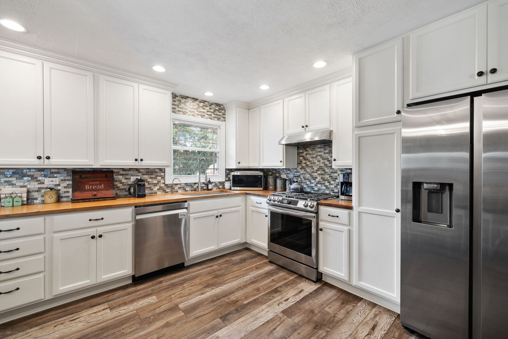 10232 Hilltop Drive, Orland Park, IL 60462