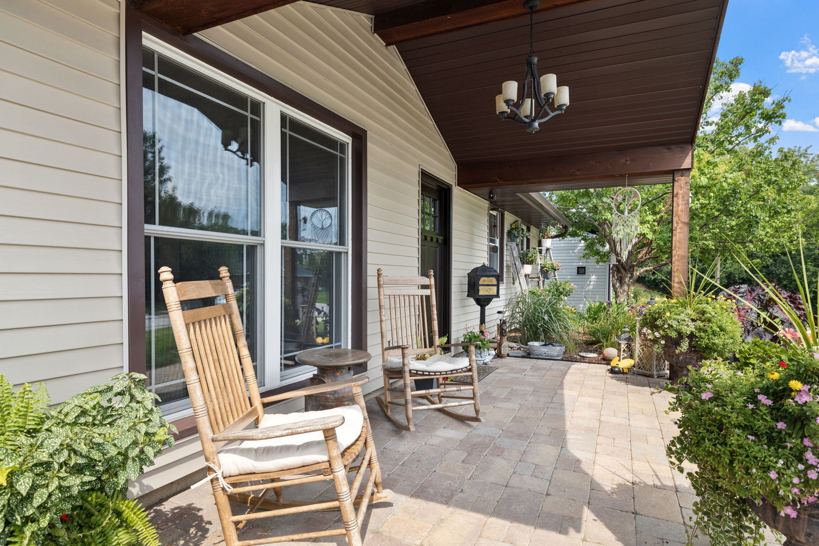 10232 Hilltop Drive, Orland Park, IL 60462