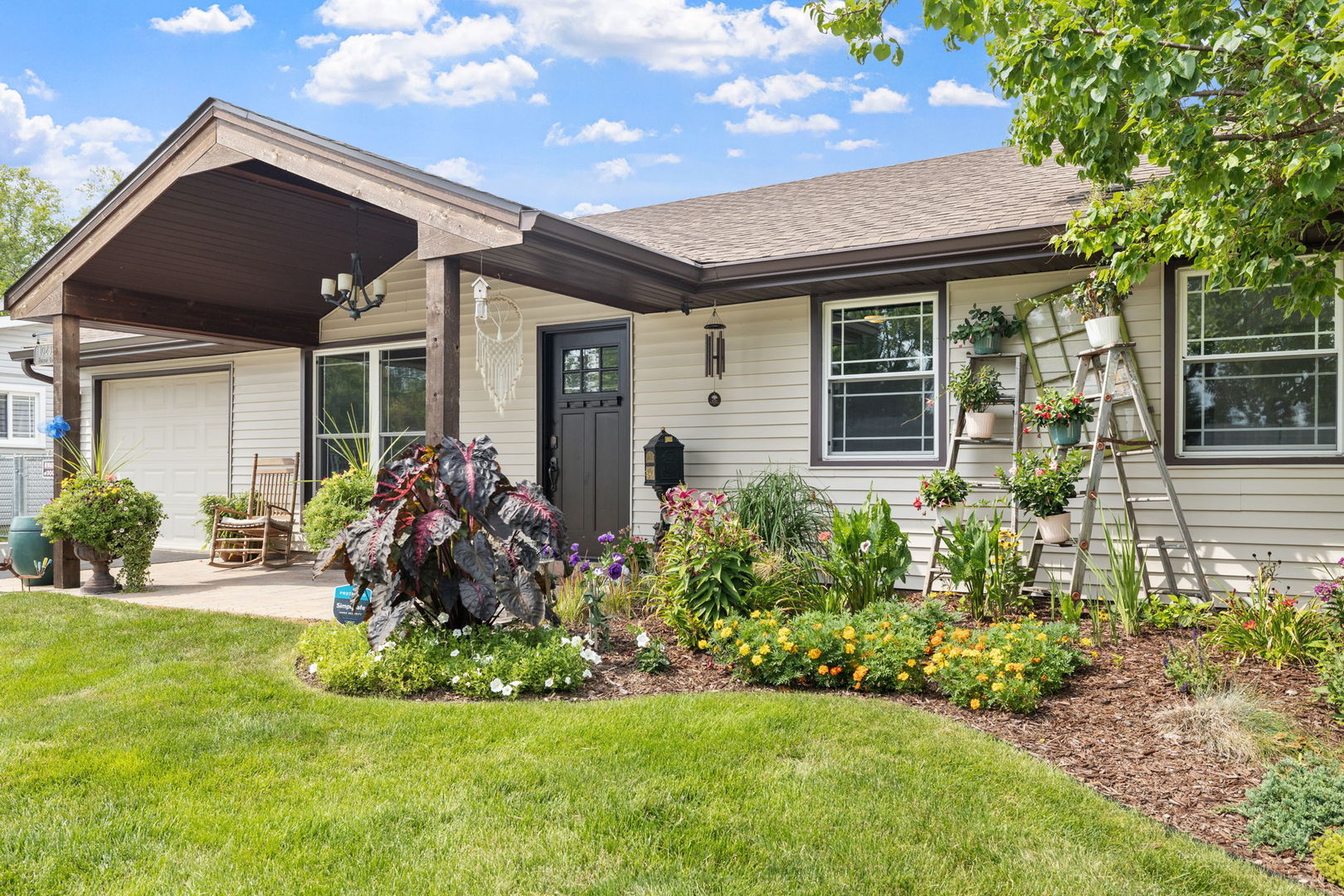 10232 Hilltop Drive, Orland Park, IL 60462