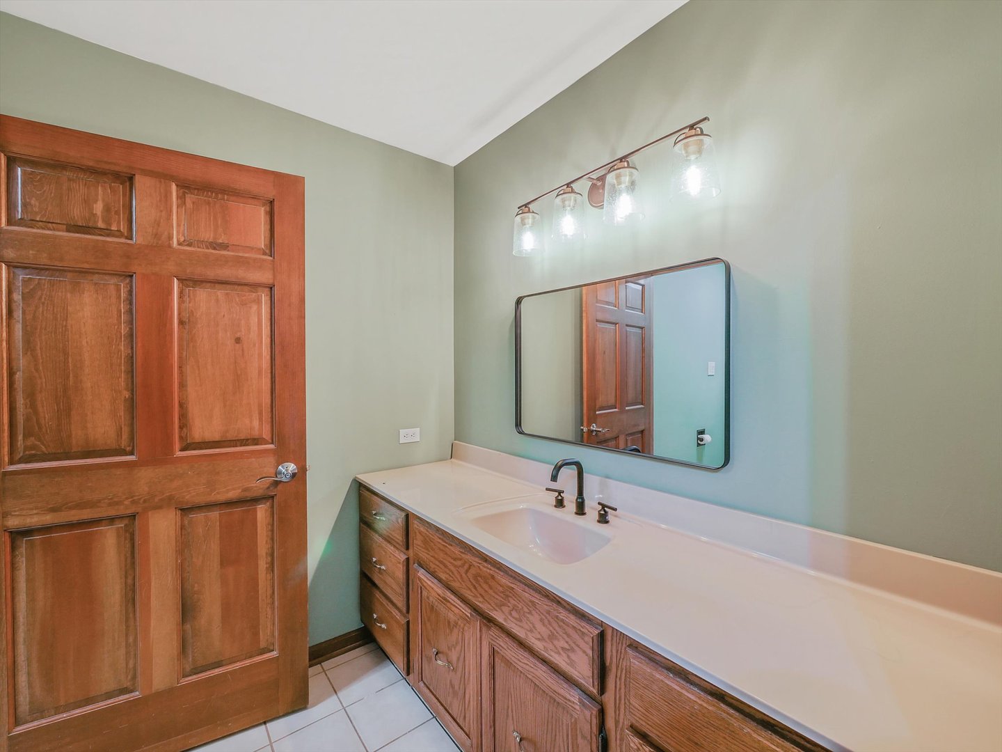 7240 W Colleen Court, Monee, IL 60449