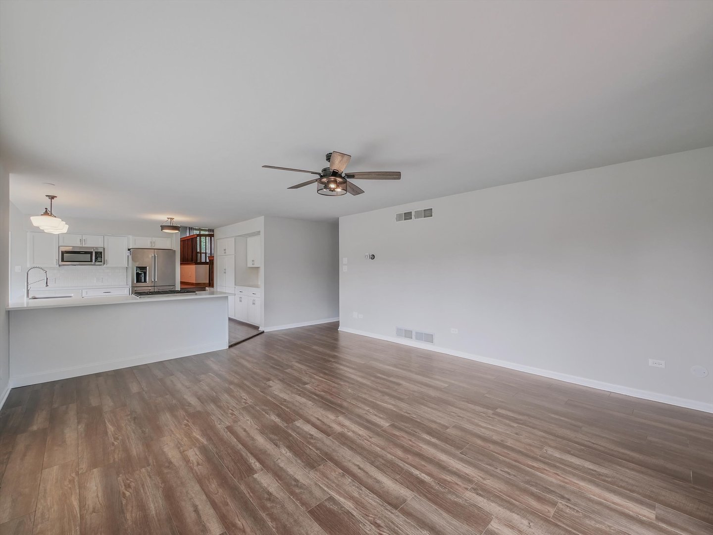 7240 W Colleen Court, Monee, IL 60449