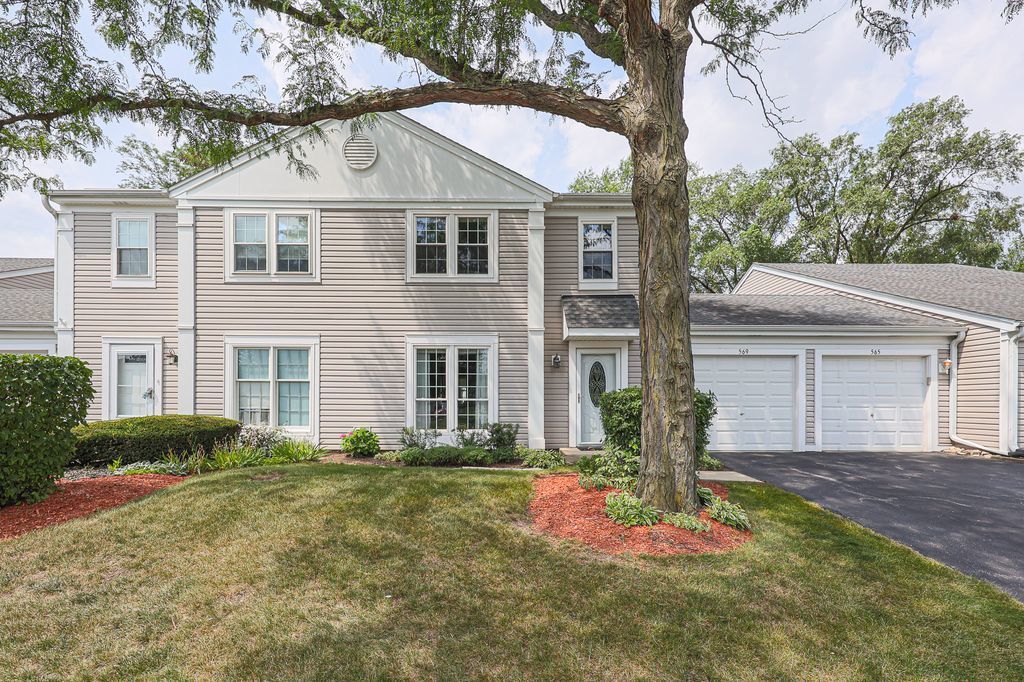 569 Westminster Circle, Roselle, IL 60172