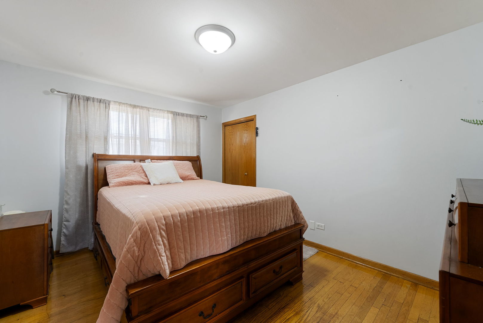 4613 Madison Avenue, Brookfield, IL 60513