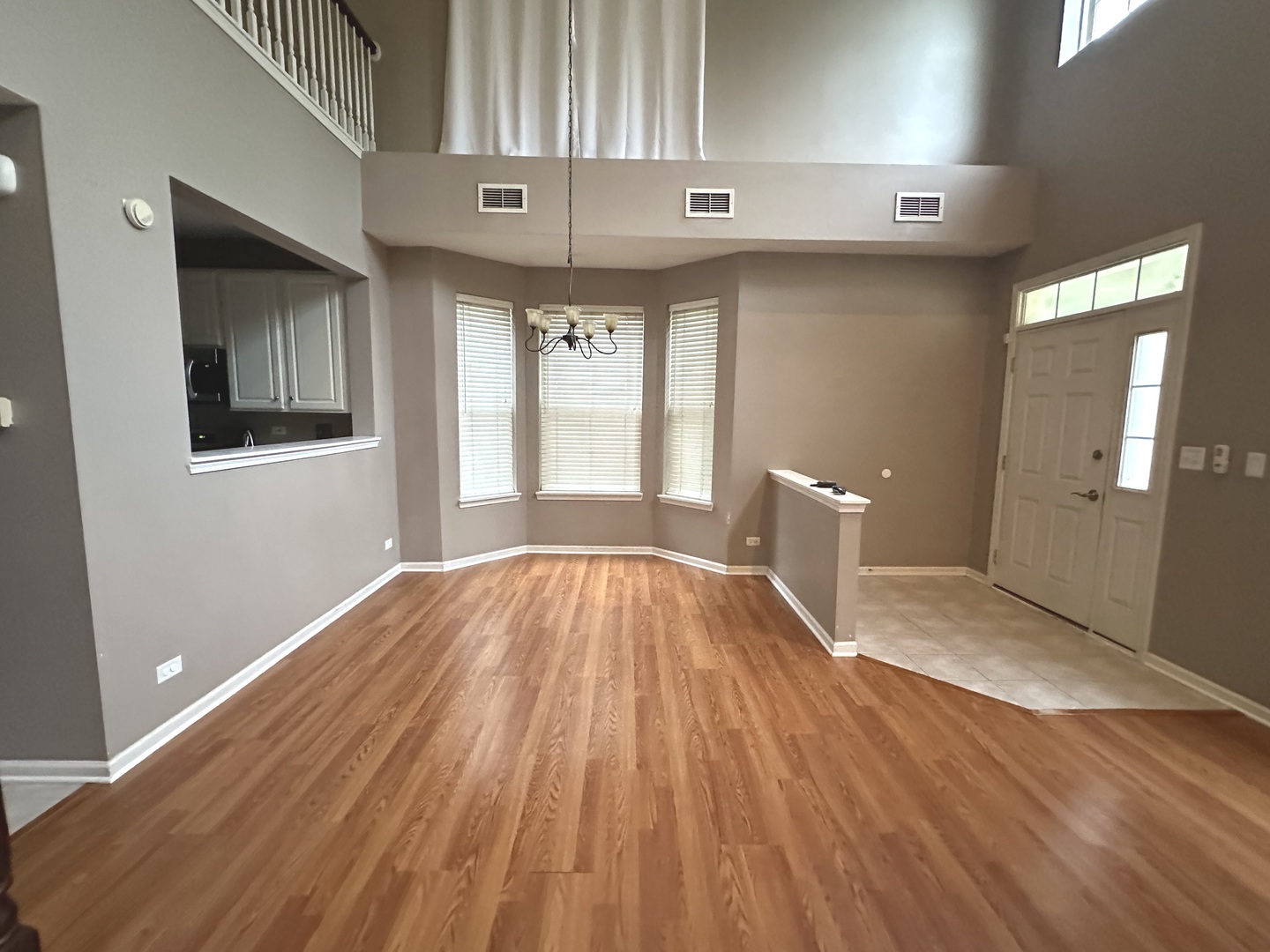 2567 HILLSBORO Boulevard #0, Aurora, IL 60503