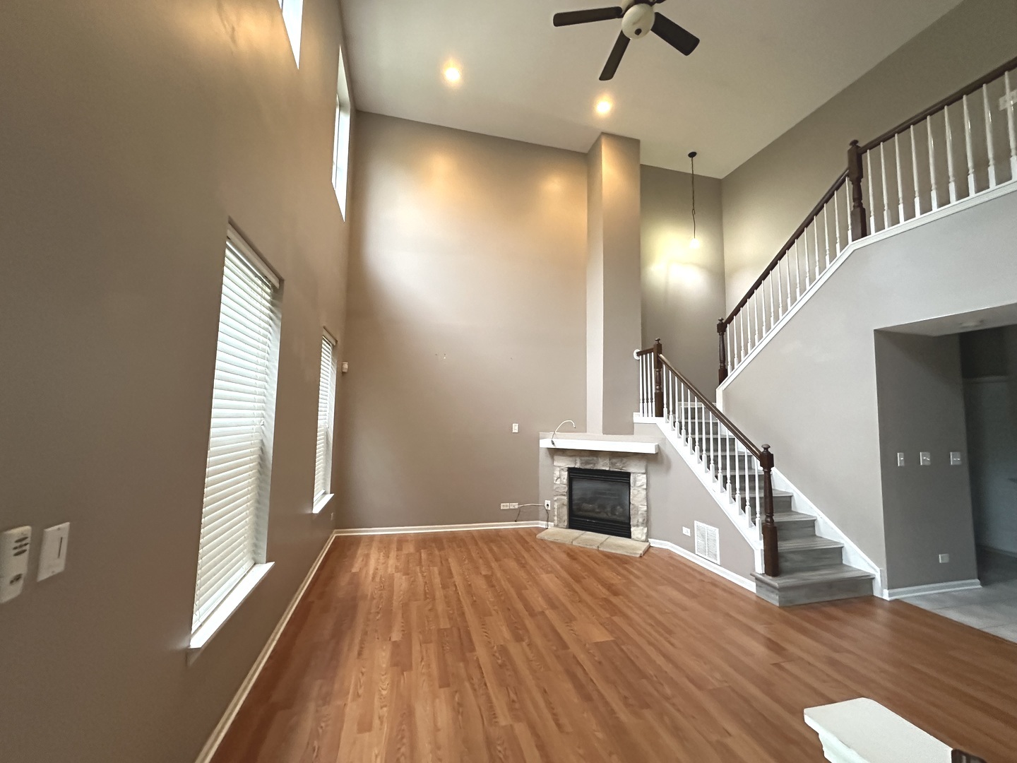 2567 HILLSBORO Boulevard #0, Aurora, IL 60503