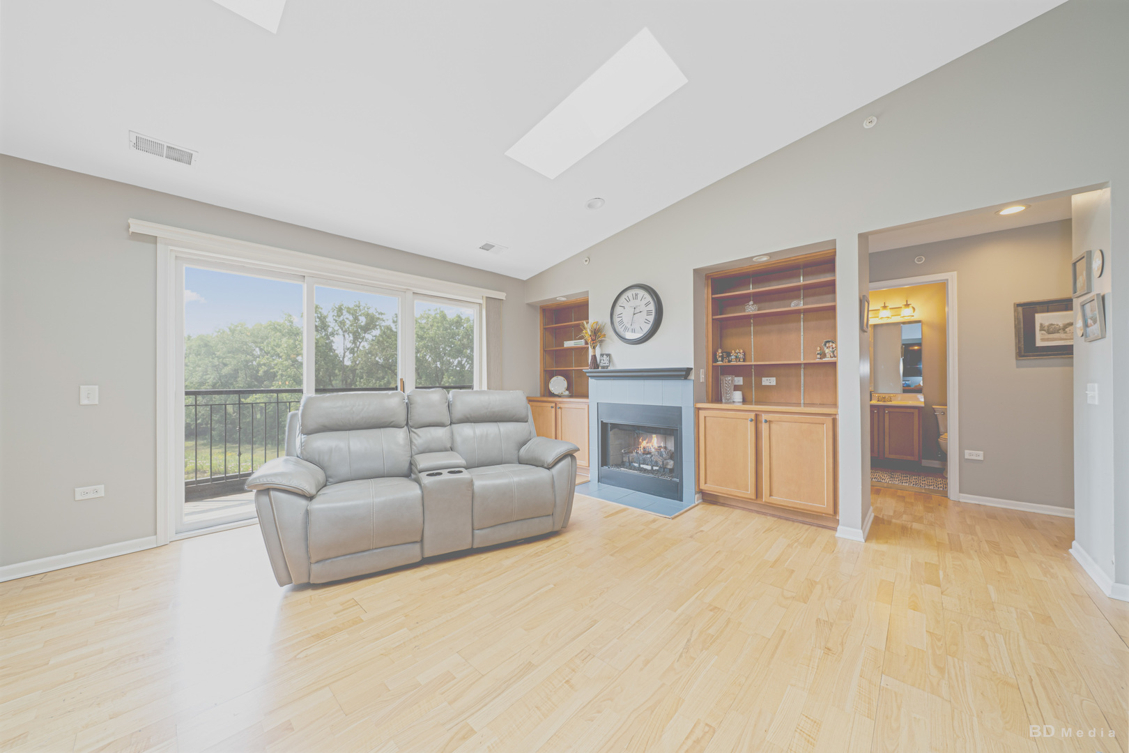 6840 W Winding Trail #401, Oak Forest, IL 60452