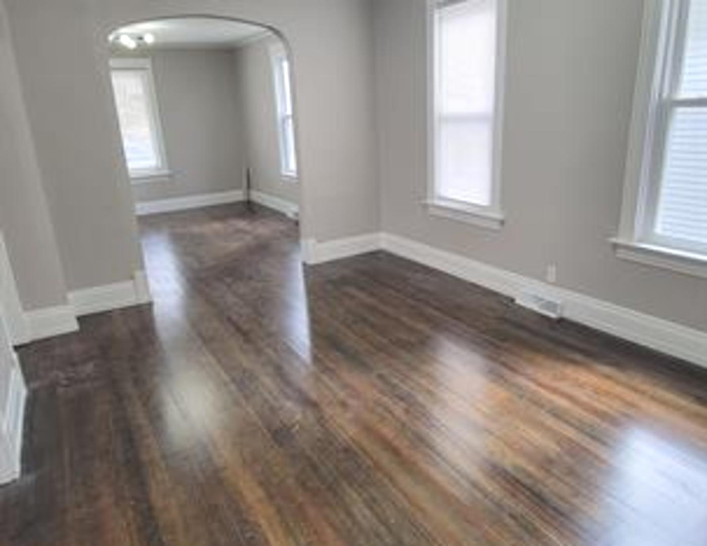 918 N Ash Street, Waukegan, IL 60085