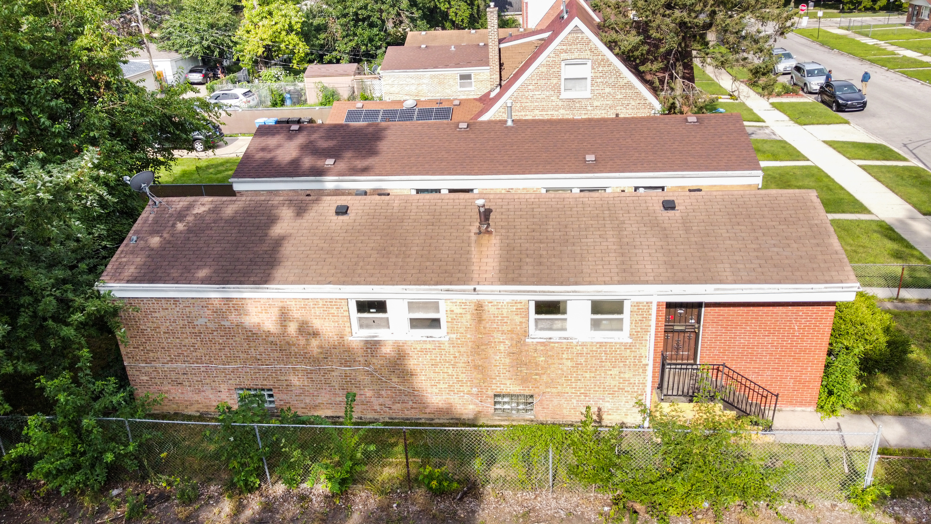1335 W 109th Street, Chicago, IL 60643