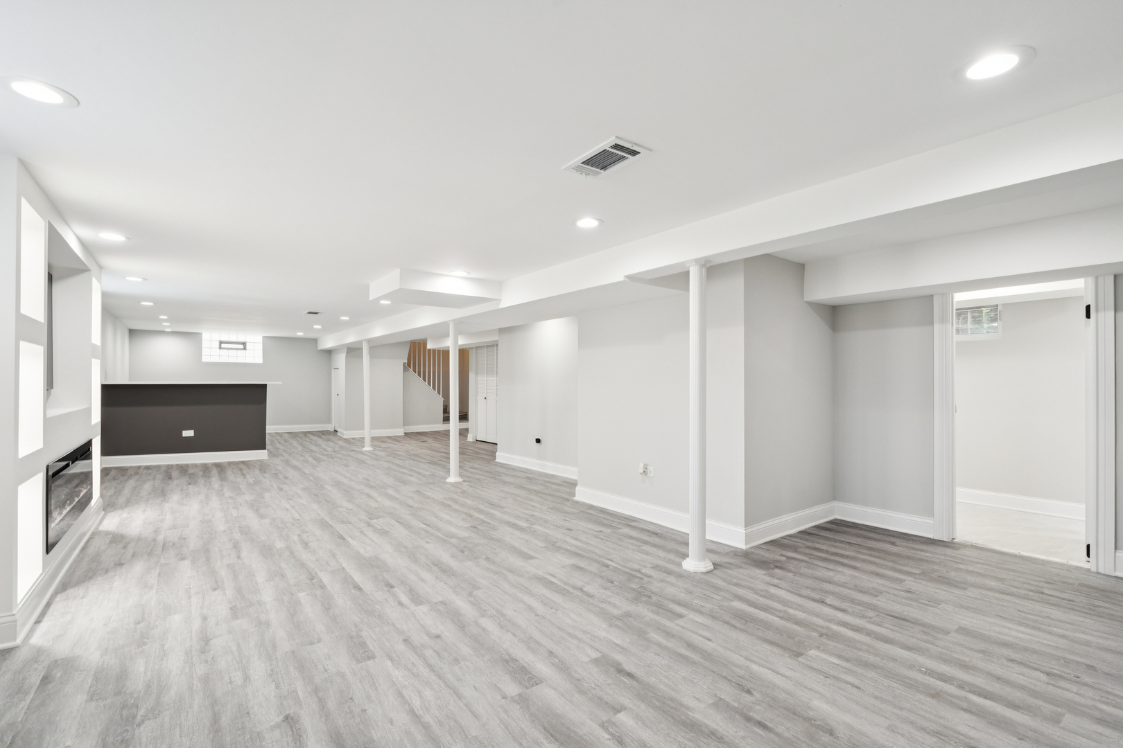 2134 E 91st Street, Chicago, IL 60617