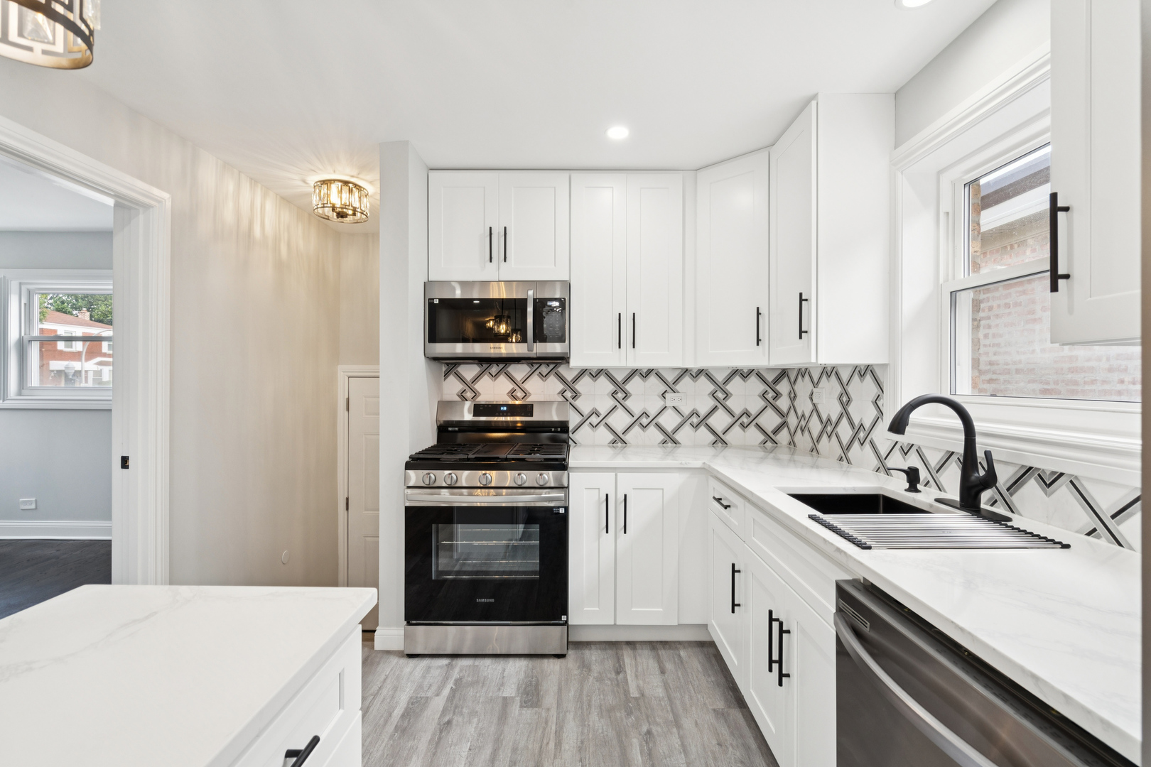 2134 E 91st Street, Chicago, IL 60617