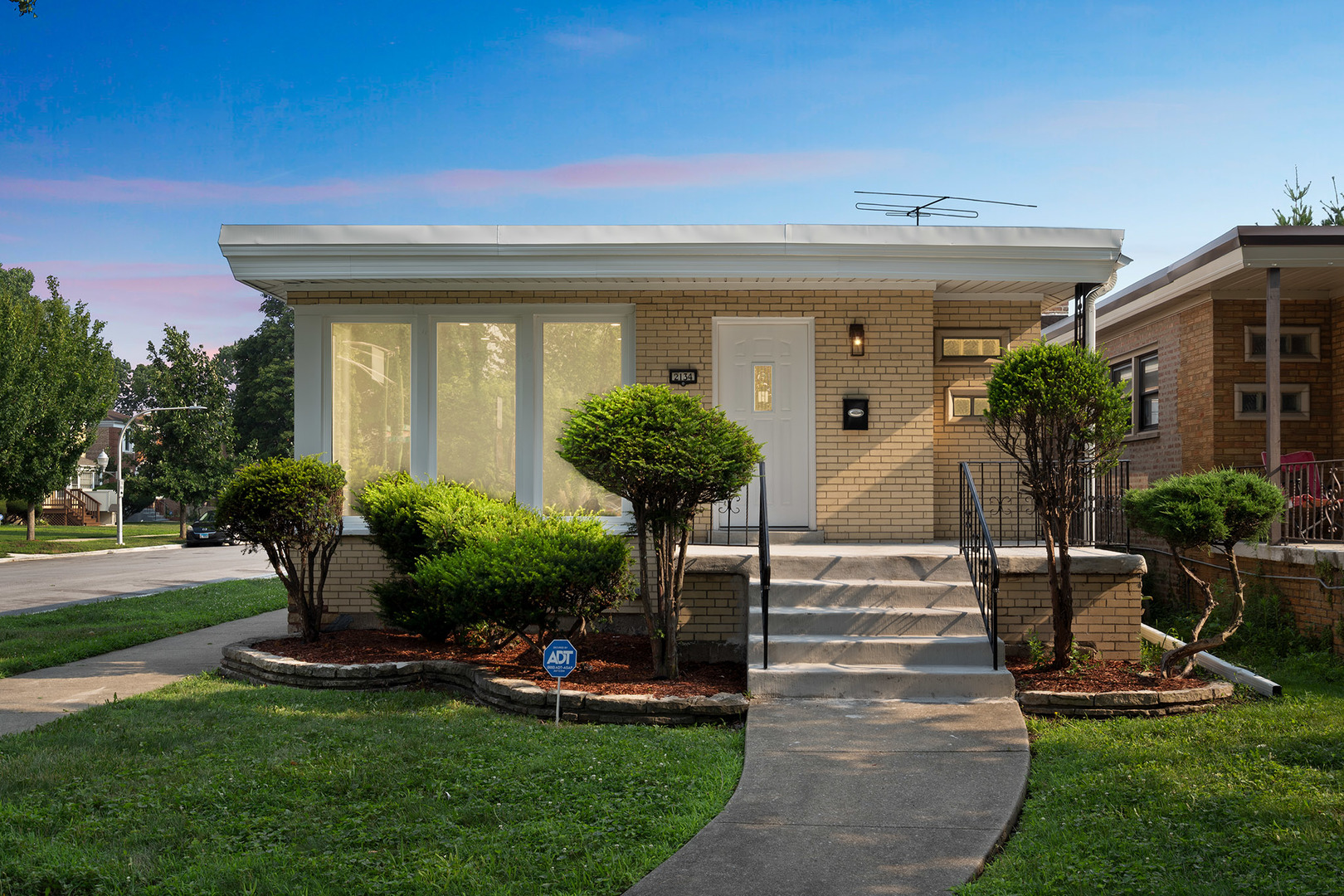 2134 E 91st Street, Chicago, IL 60617