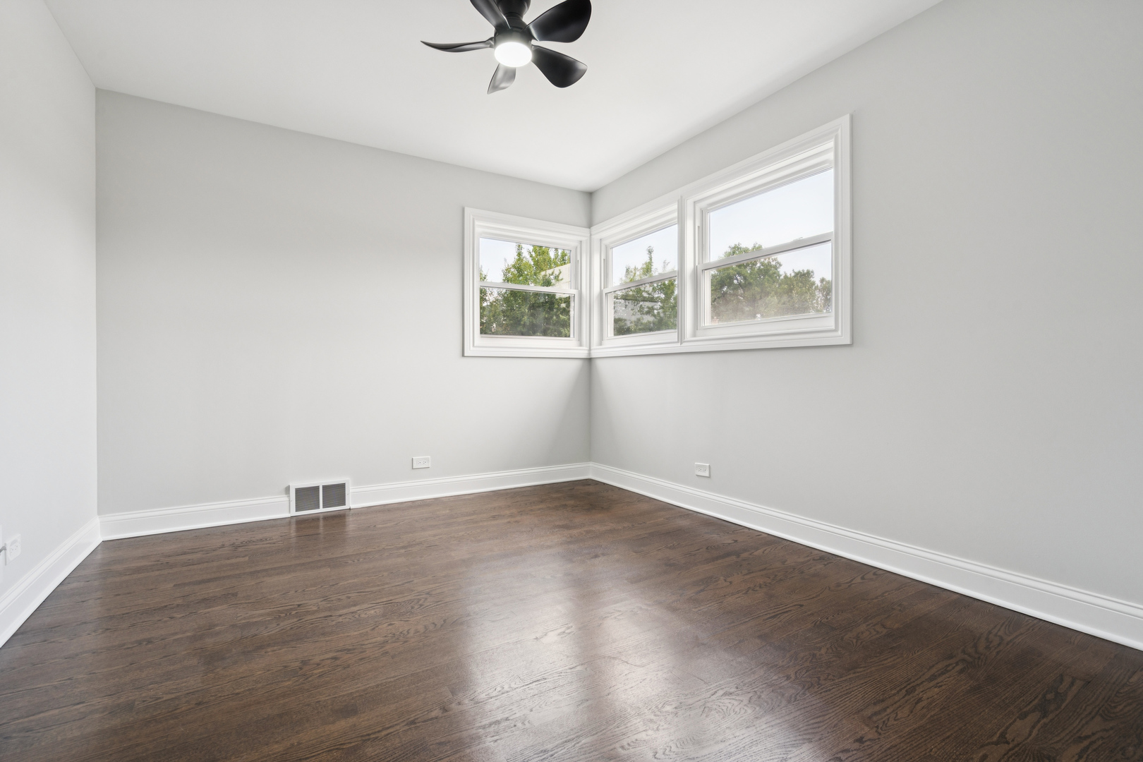 2134 E 91st Street, Chicago, IL 60617