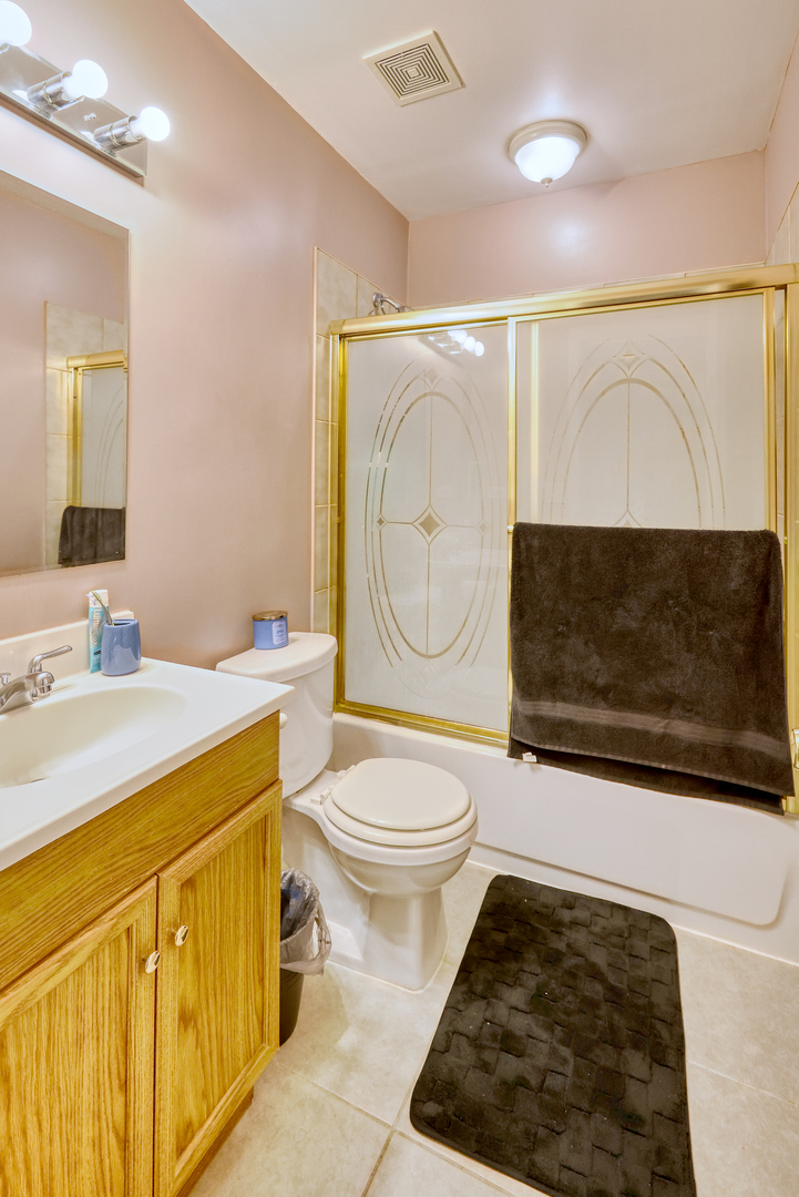 3724 Merrimac Lane, Hanover Park, IL 60133