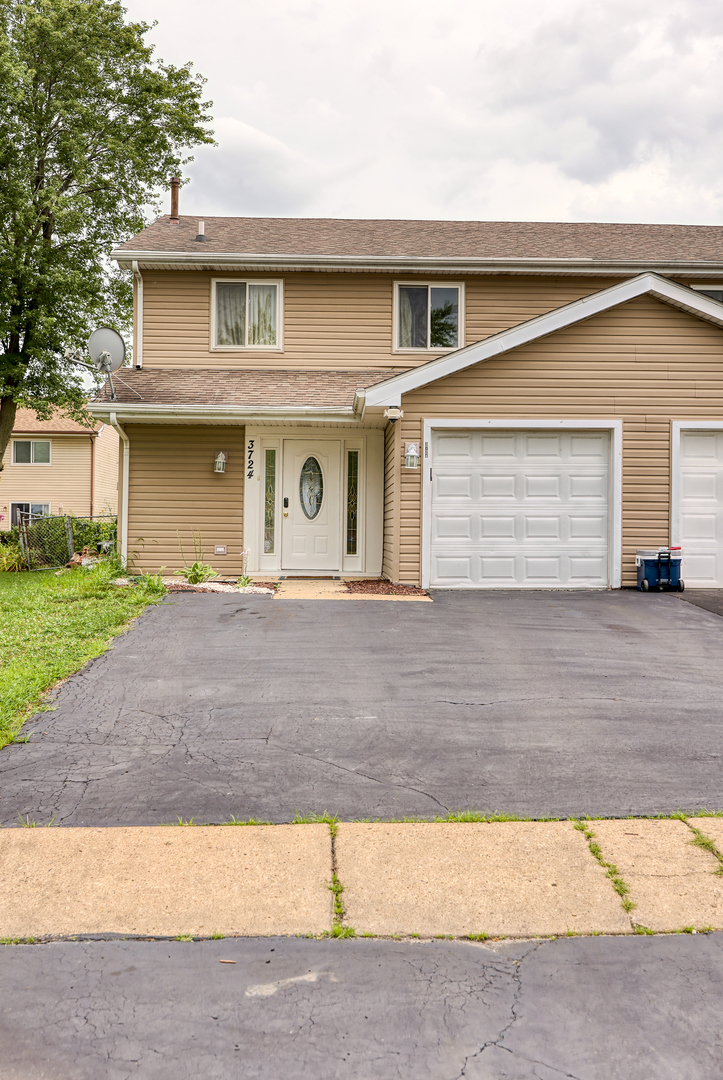 3724 Merrimac Lane, Hanover Park, IL 60133