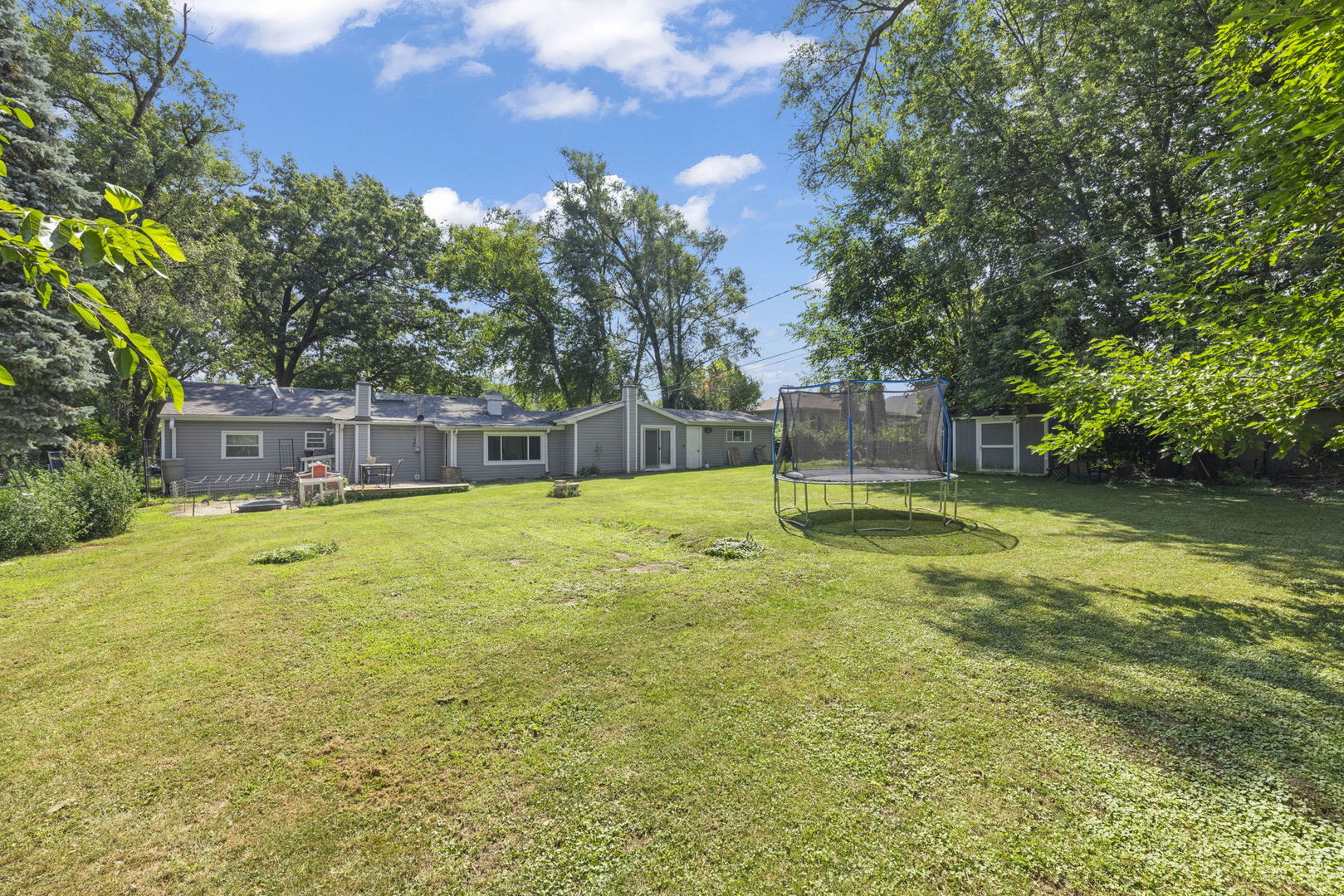 0S732 Myrtle Street, Winfield, IL 60190
