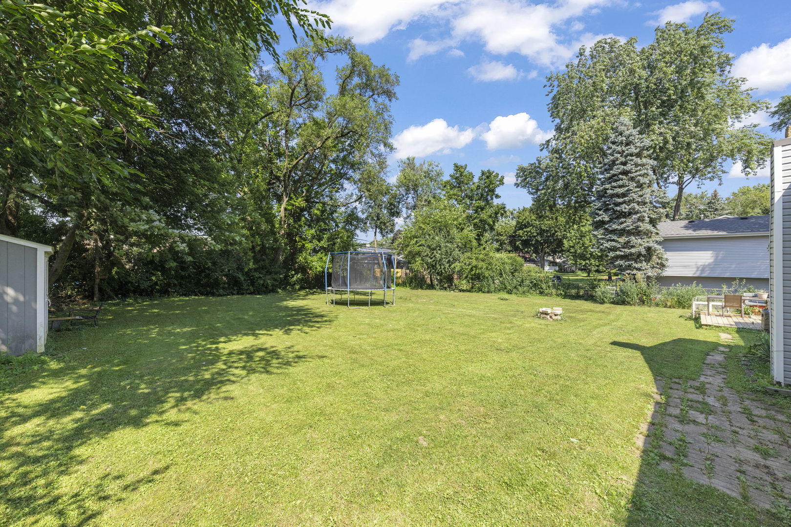 0S732 Myrtle Street, Winfield, IL 60190