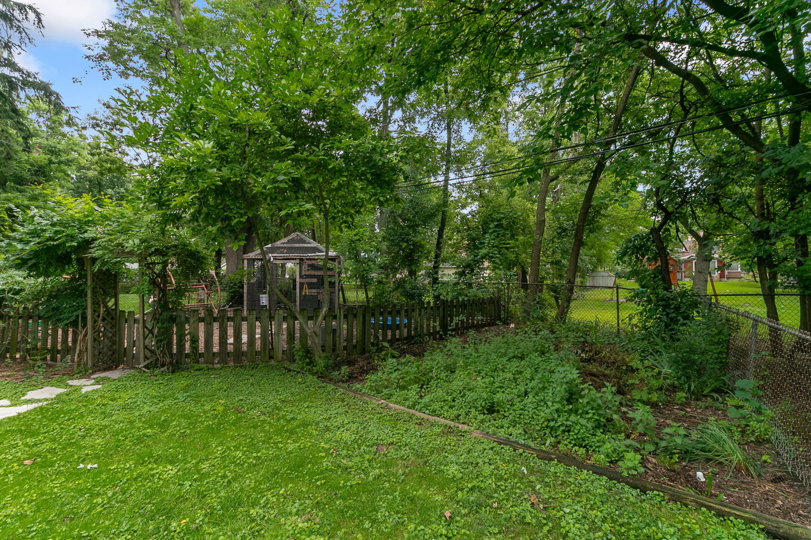 11345 S BELL Avenue, Chicago, IL 60643