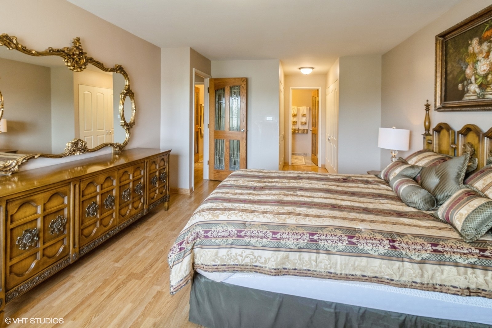 245 S Park Lane #424, Palatine, IL 60074