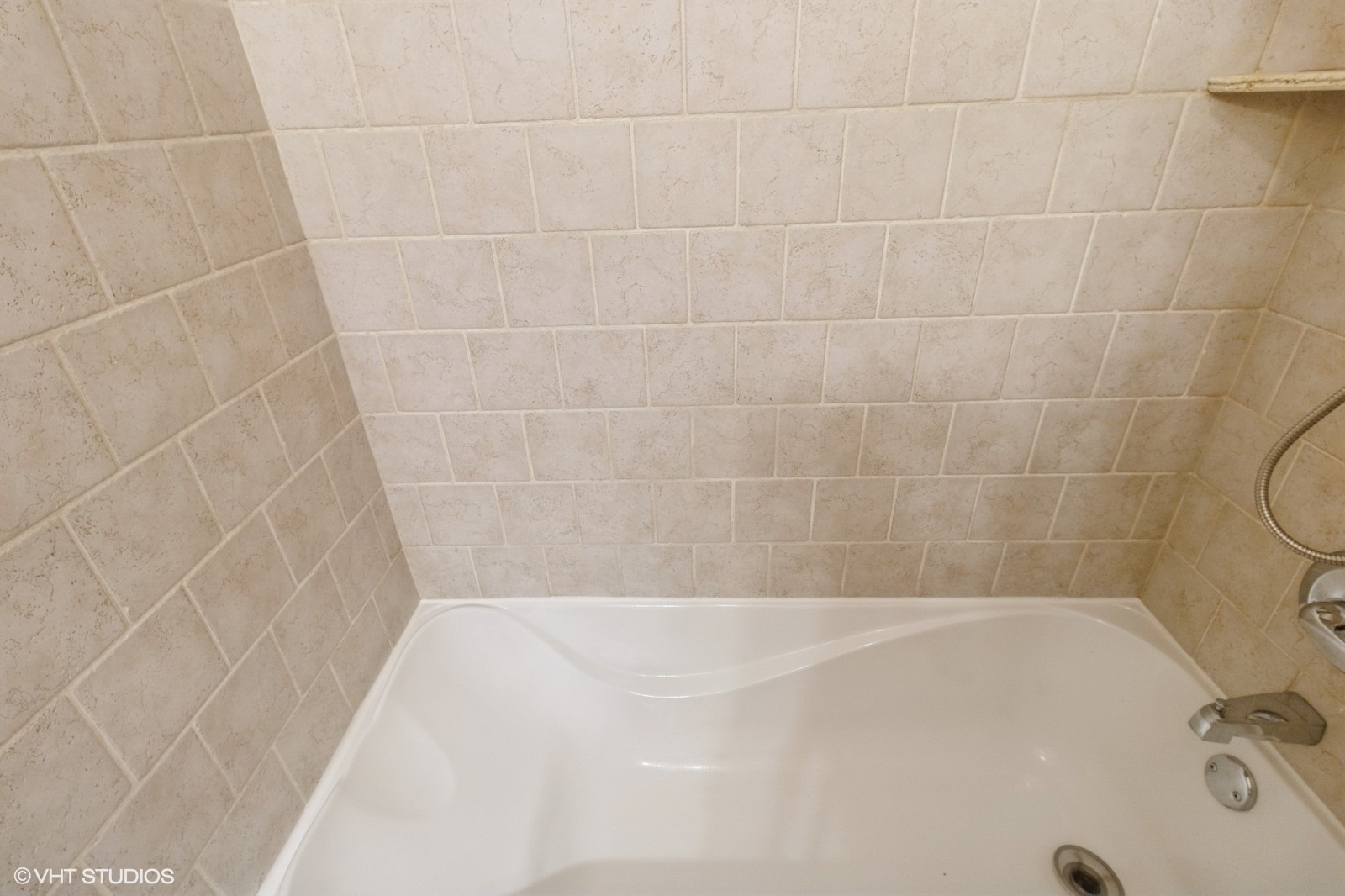 245 S Park Lane #424, Palatine, IL 60074