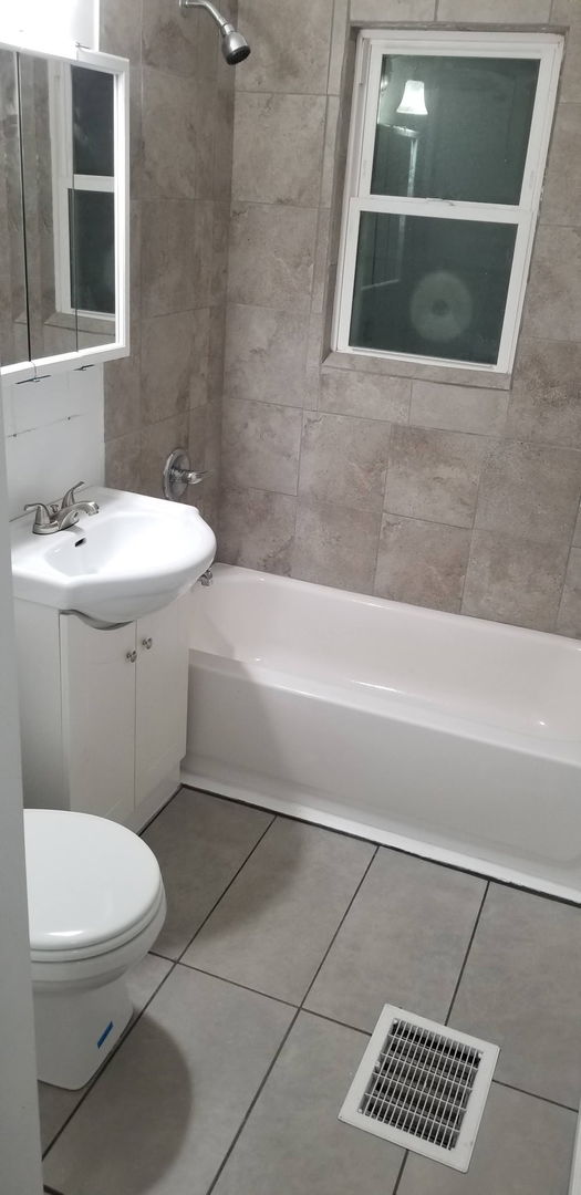 47 157th Street, Calumet City, IL 60409