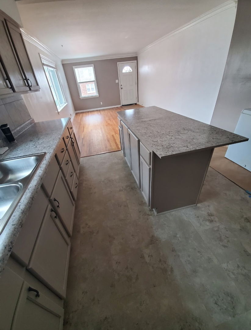 47 157th Street, Calumet City, IL 60409