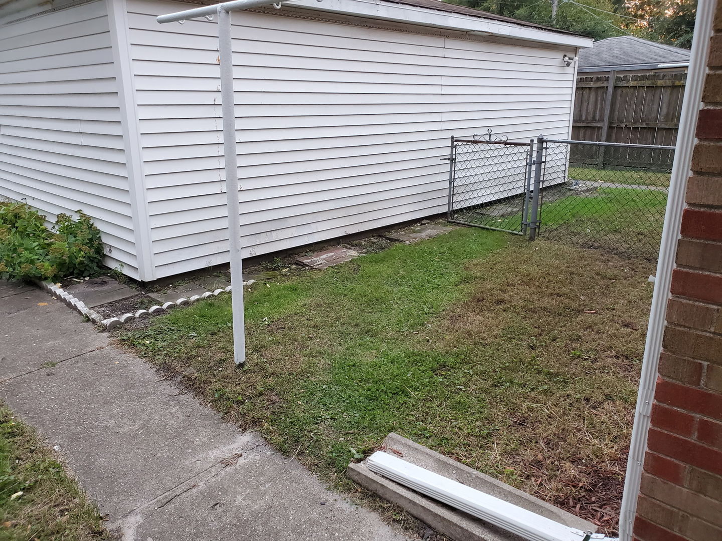 47 157th Street, Calumet City, IL 60409