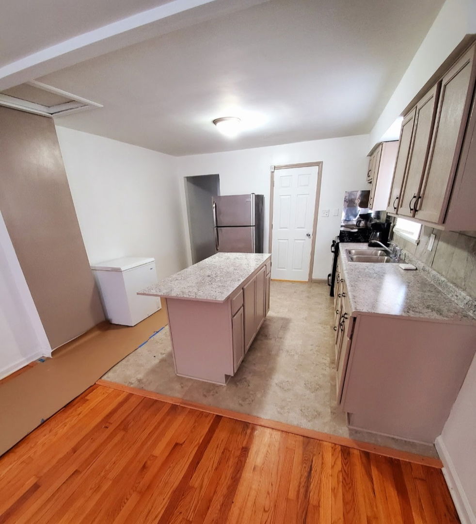 47 157th Street, Calumet City, IL 60409