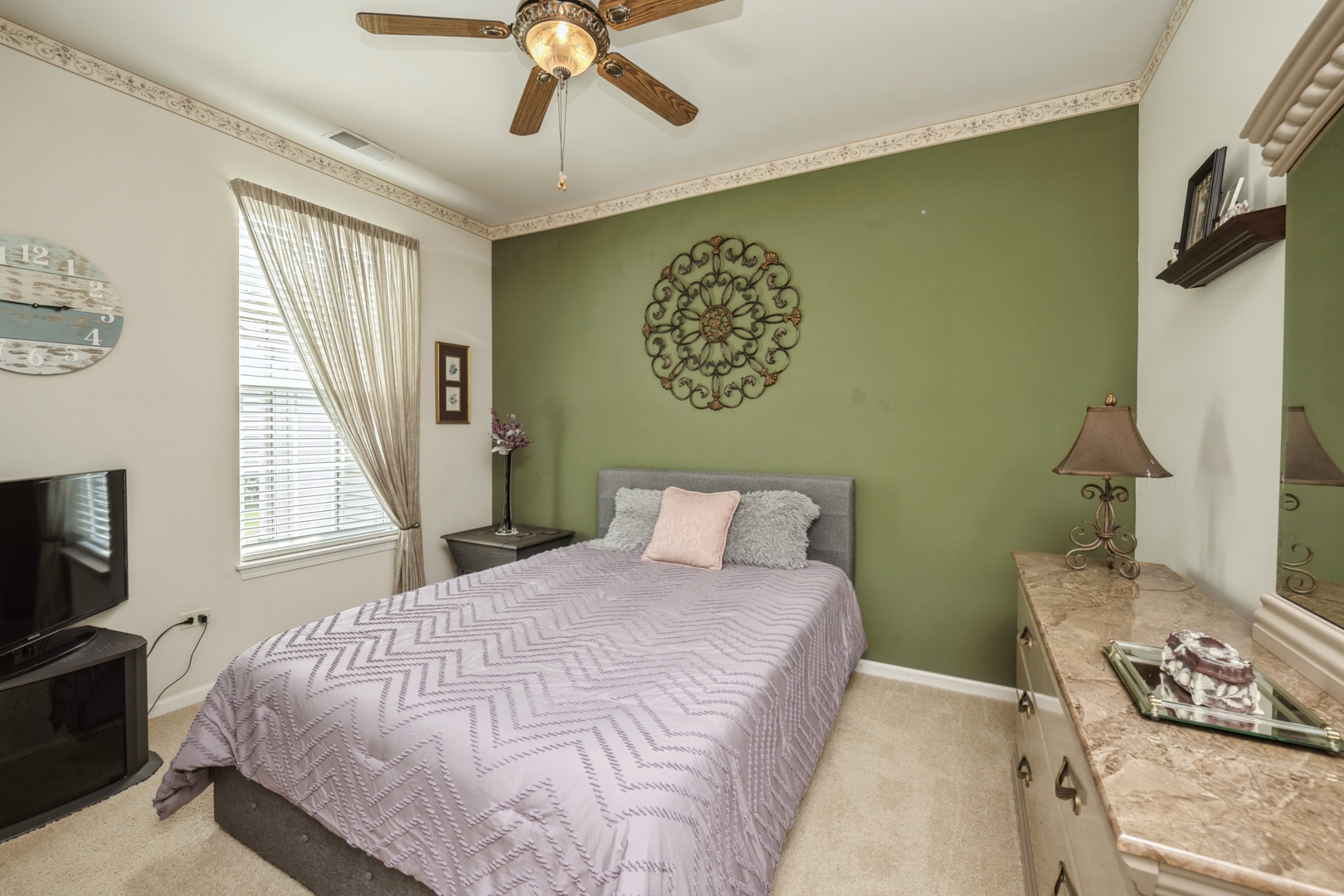 12562 Bluebell Avenue, Huntley, IL 60142