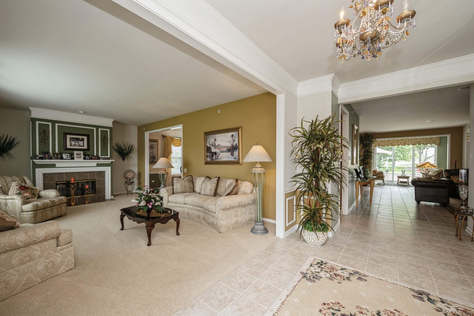 12562 Bluebell Avenue, Huntley, IL 60142