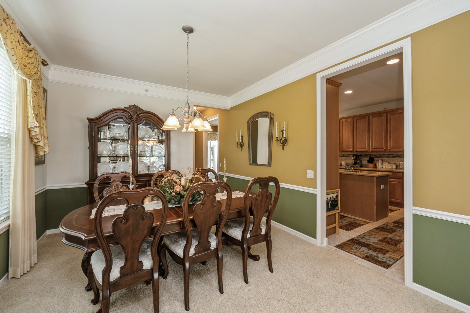 12562 Bluebell Avenue, Huntley, IL 60142