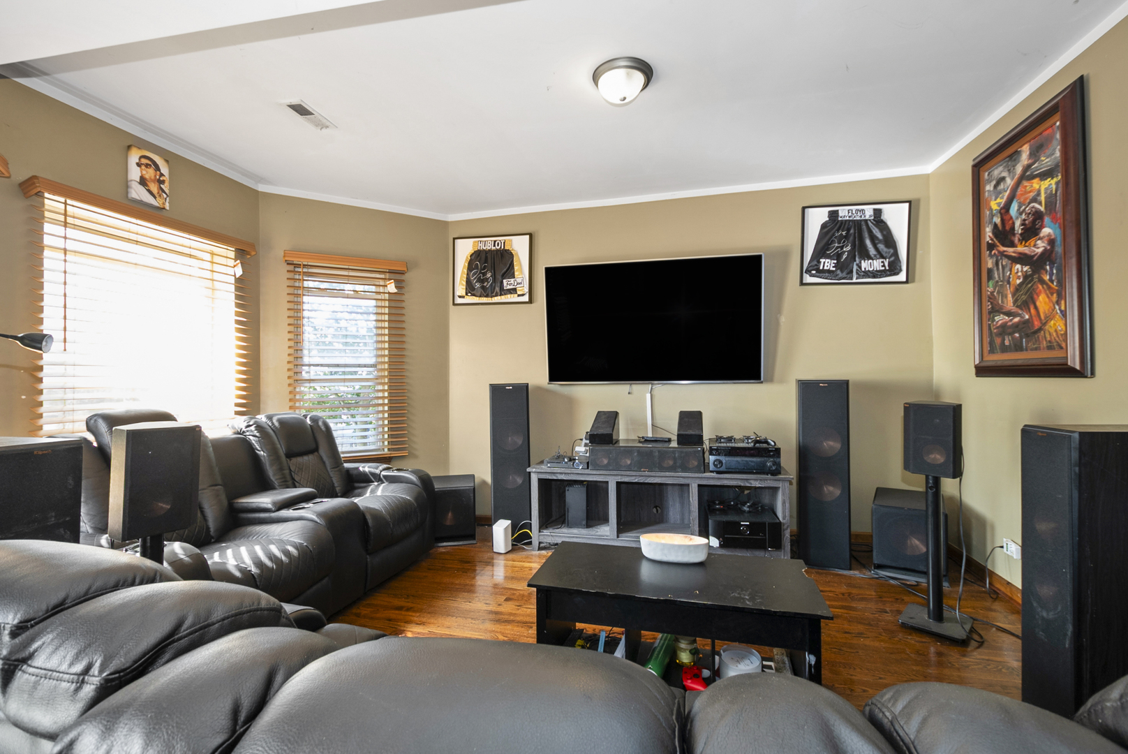 4220 W Monroe Street, Chicago, IL 60624