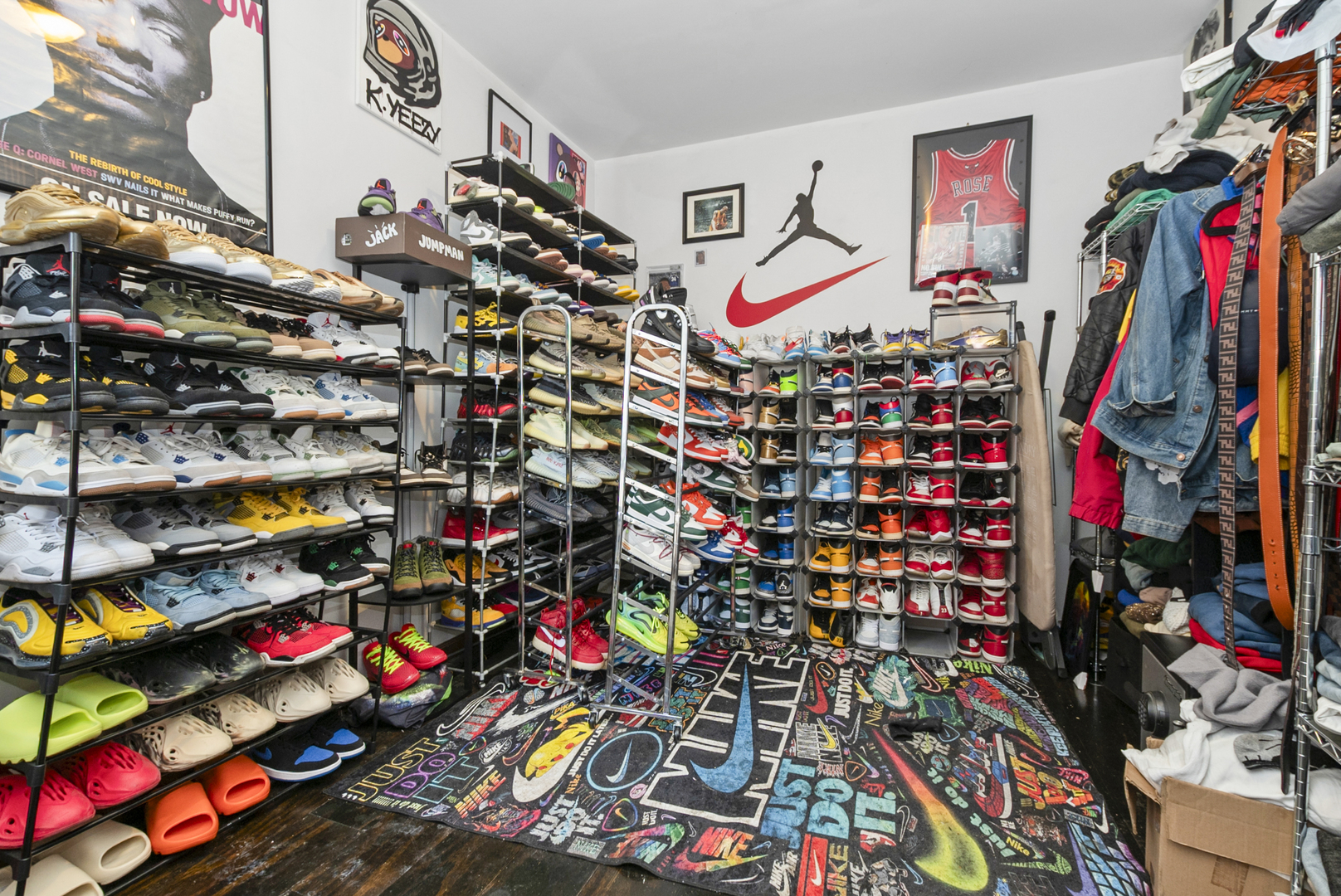 4220 W Monroe Street, Chicago, IL 60624