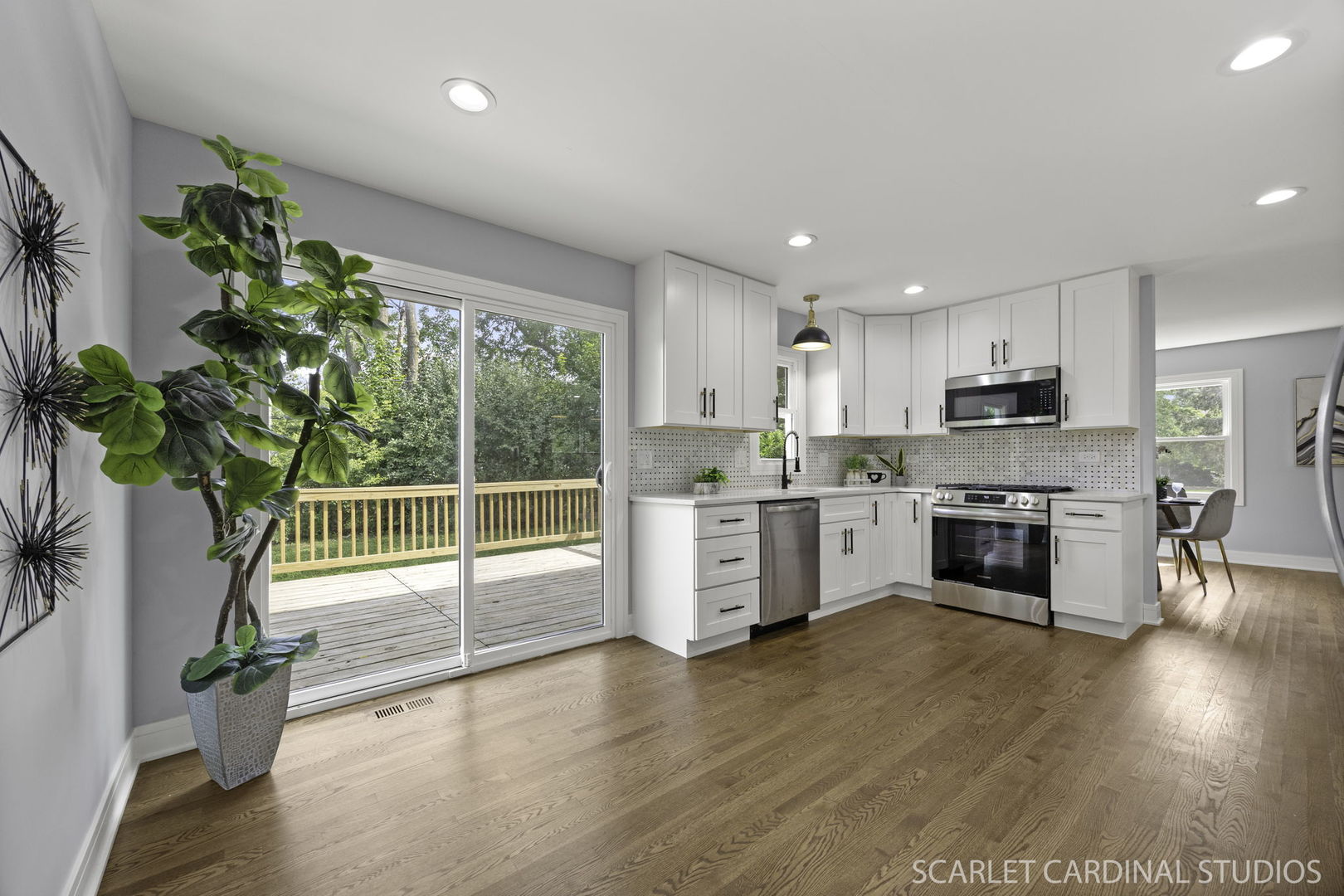22W046 McCormick Avenue, Glen Ellyn, IL 60137