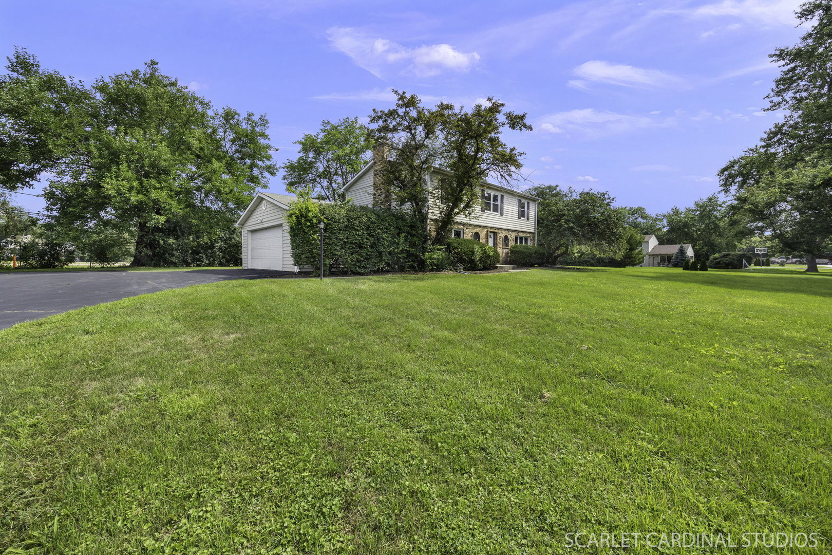 22W046 McCormick Avenue, Glen Ellyn, IL 60137