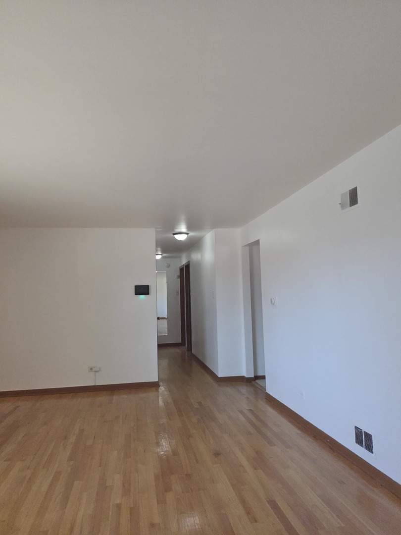 525 Yates Avenue, Calumet City, IL 60409