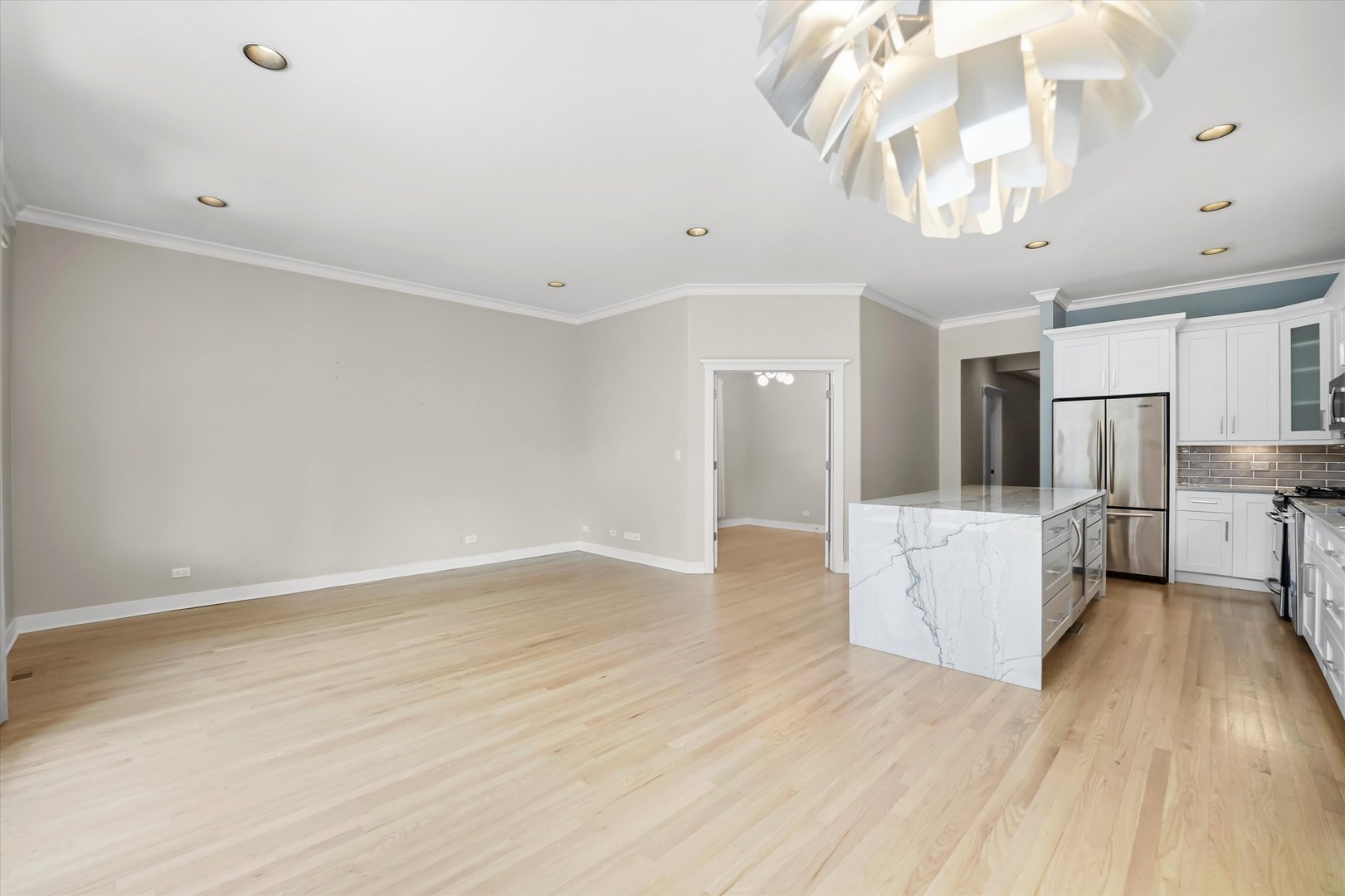 2850 N BURLING Street #2, Chicago, IL 60657