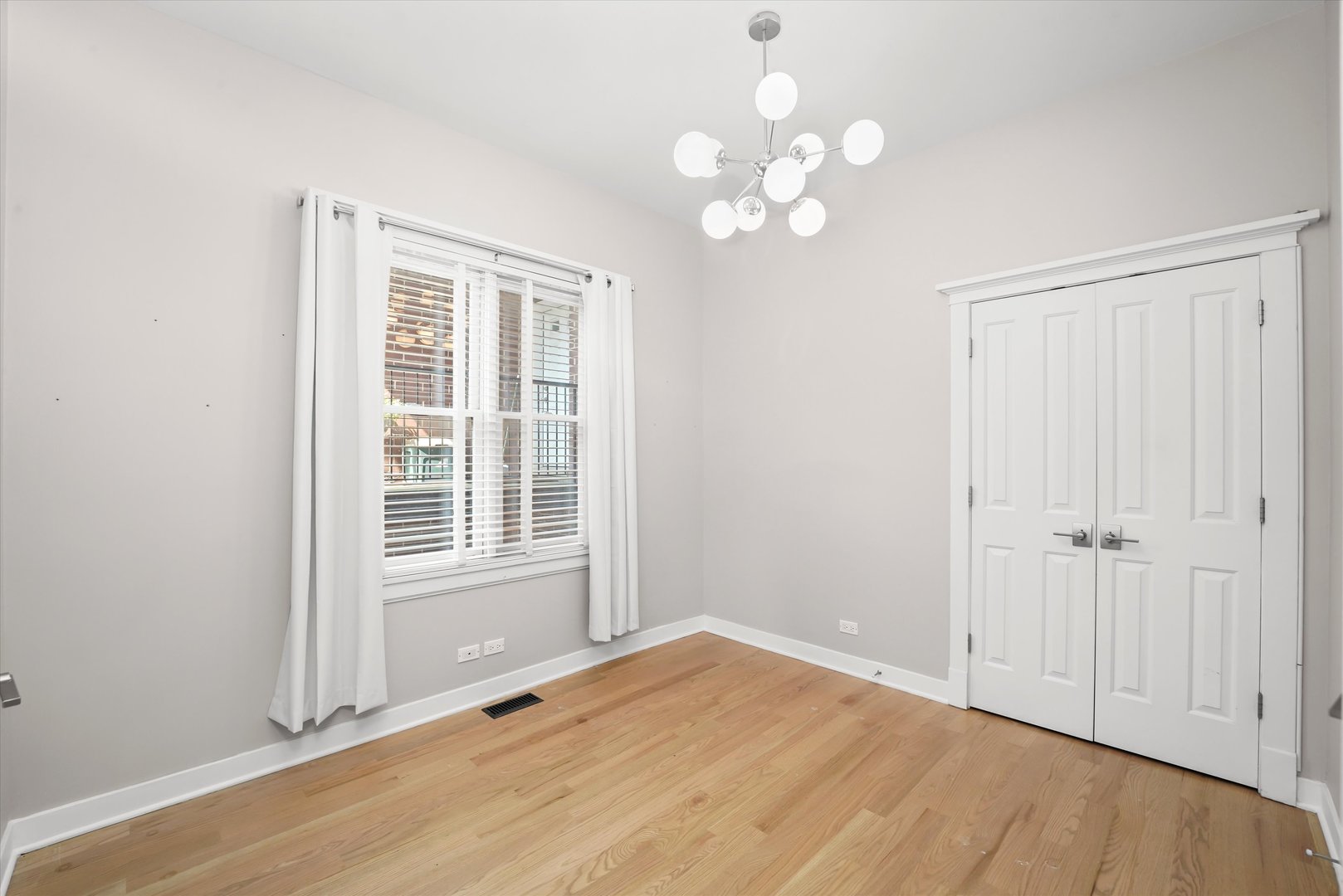 2850 N BURLING Street #2, Chicago, IL 60657