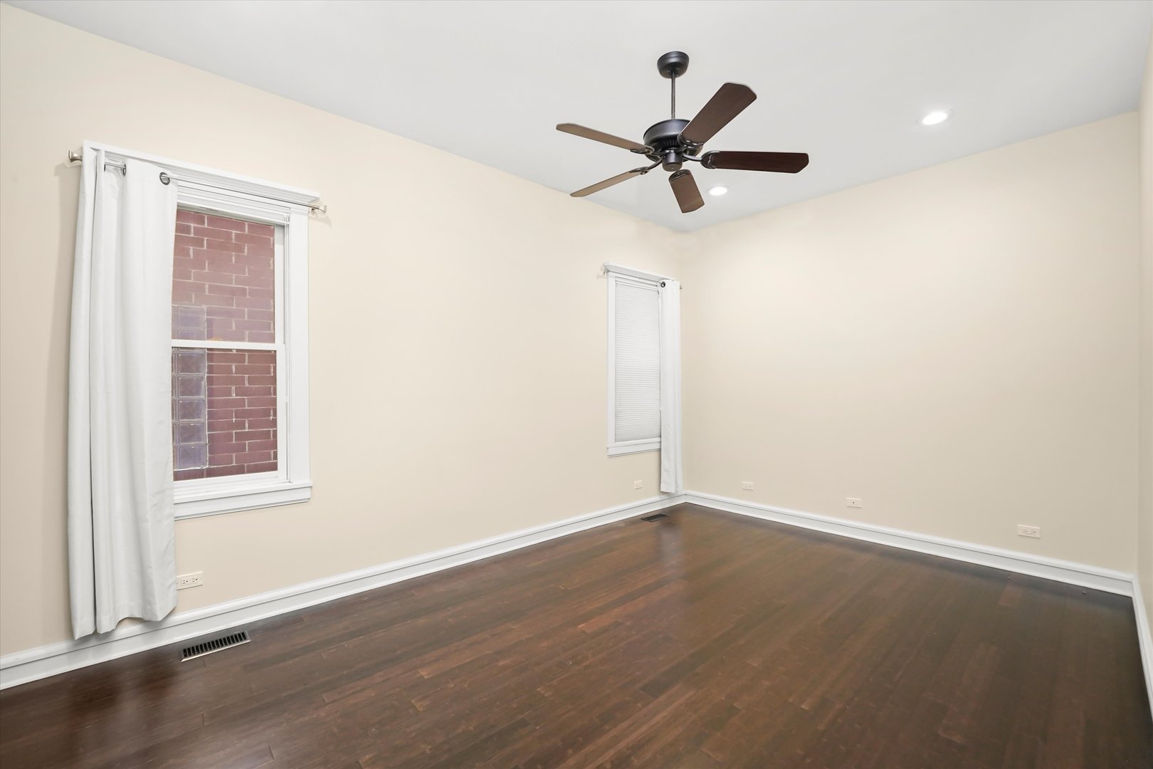 2850 N BURLING Street #2, Chicago, IL 60657