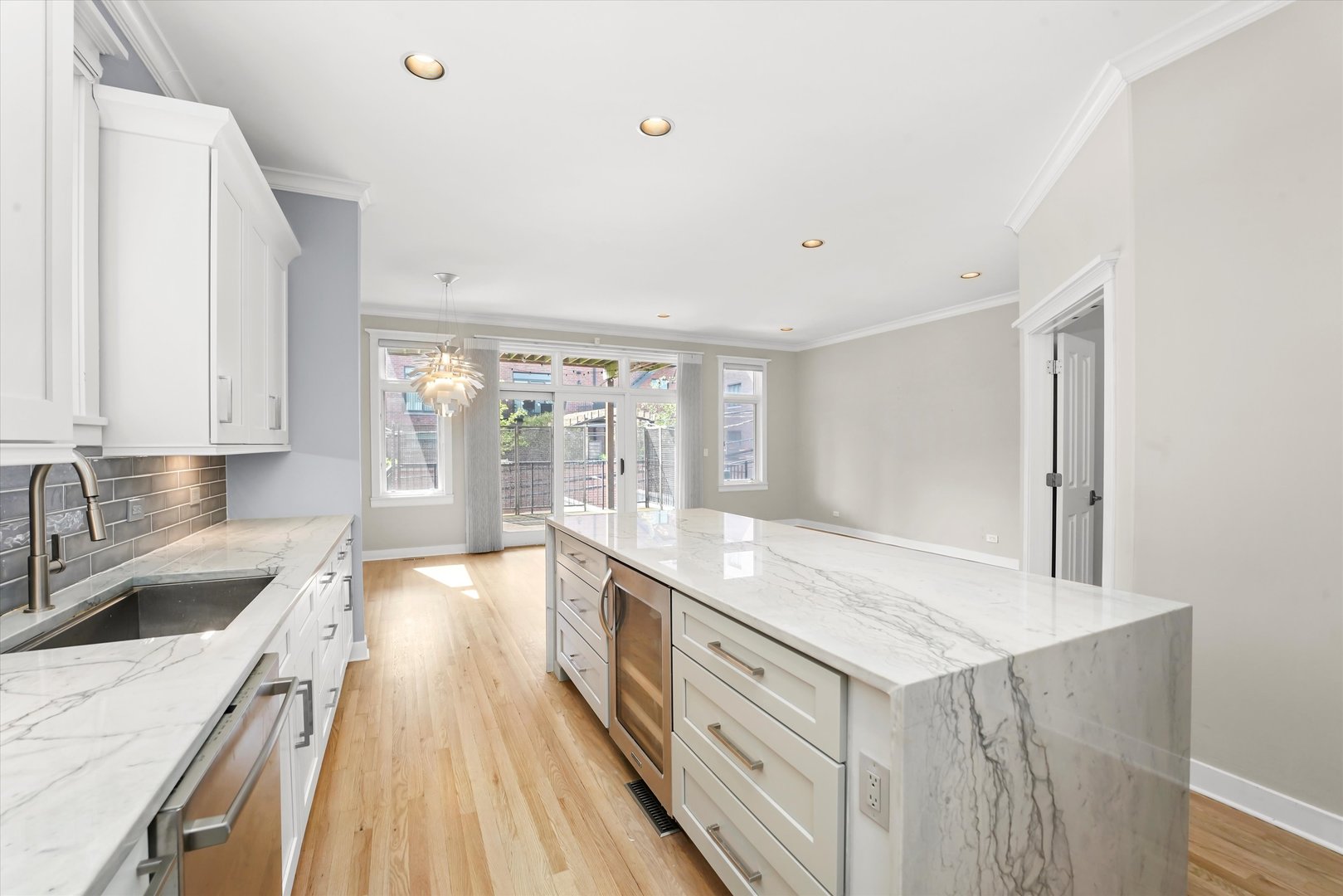 2850 N BURLING Street #2, Chicago, IL 60657
