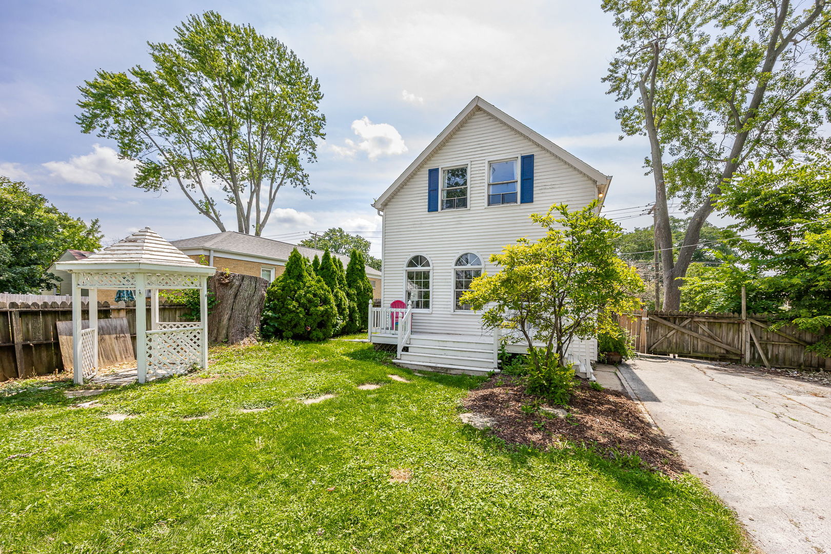 6448 175th Street, Tinley Park, IL 60477